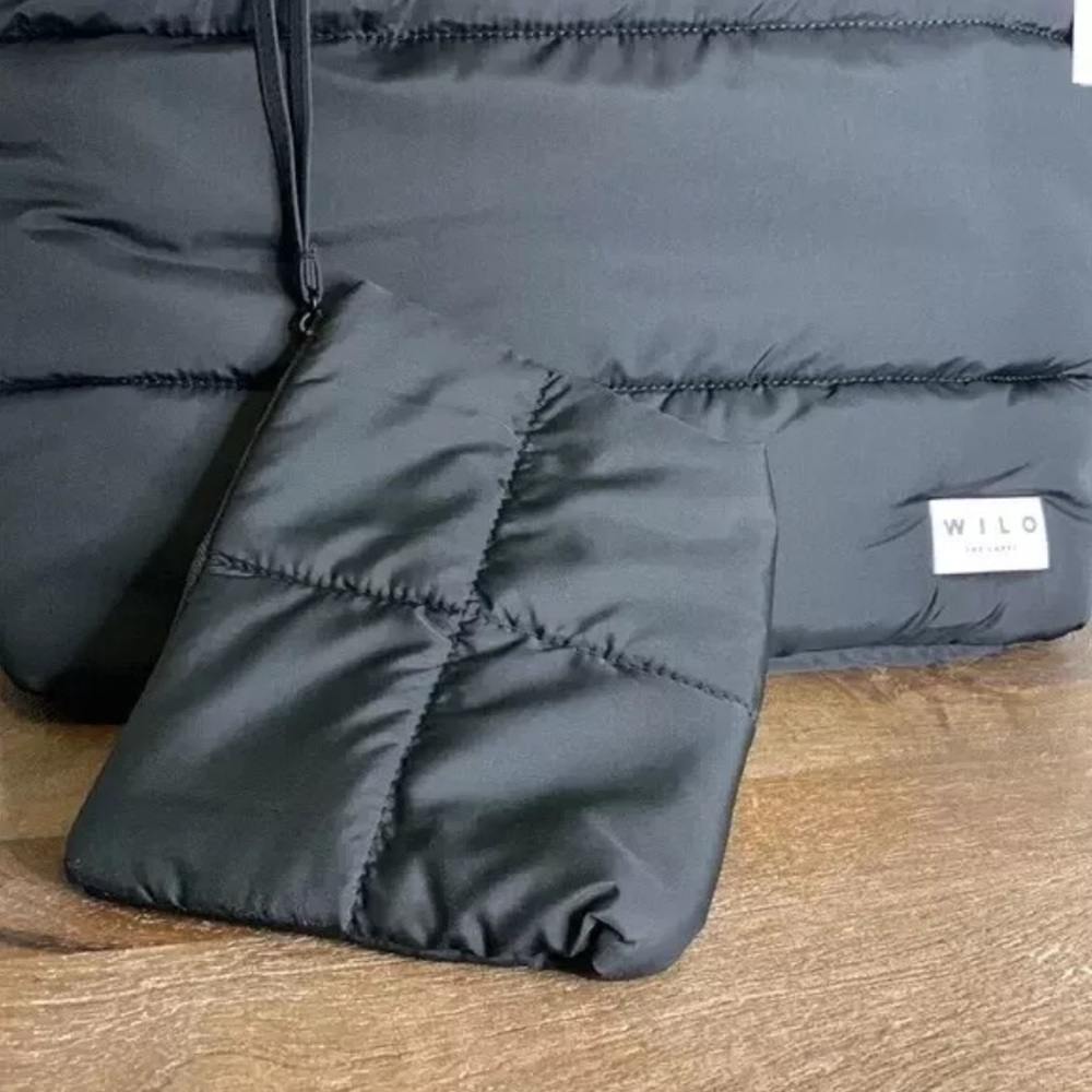 Wilo Black Puffer Tote Bag with Pouch